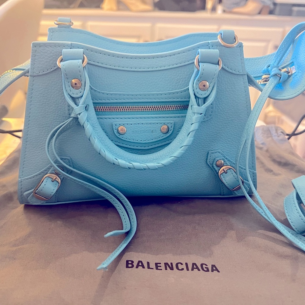 Balenciaga Neo City Mini bag. Bright blue.